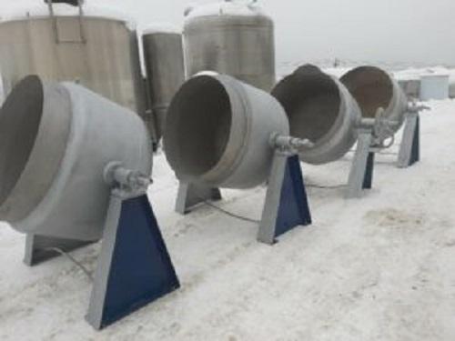 Продаются Емкости нержавеющие (варочные котлы), объем — 0,3 куб.м.